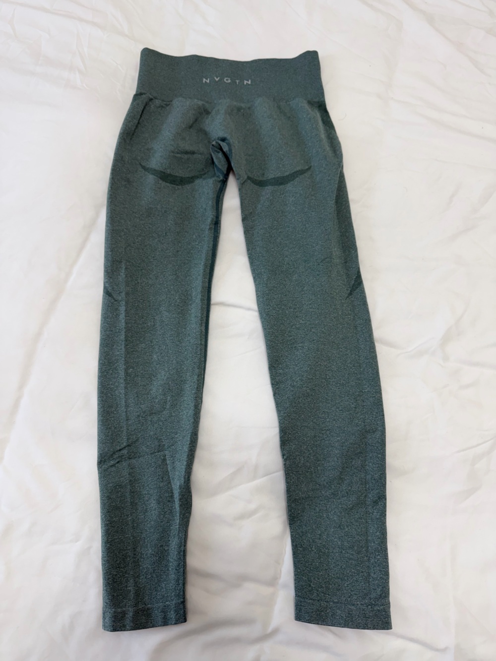 NVGTN Contoured seamless legging - forest green